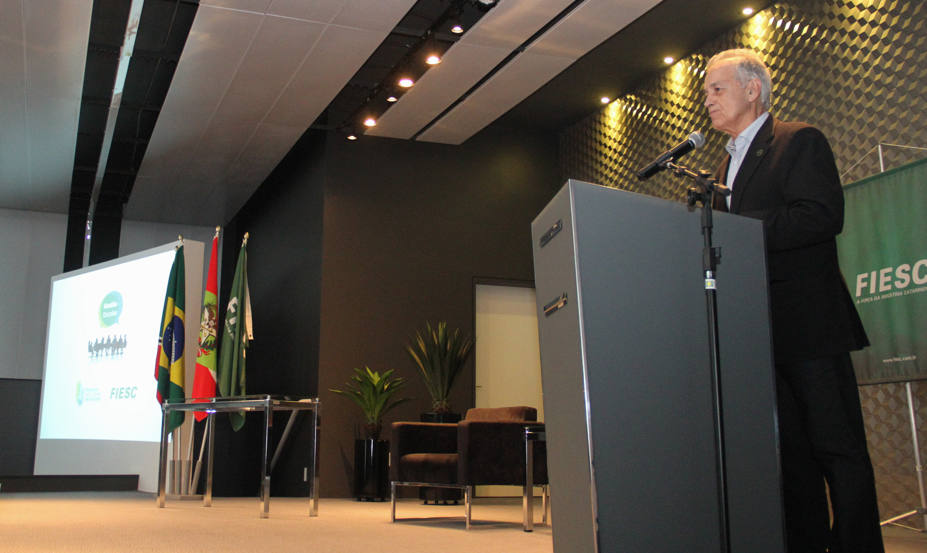 Imagem 2763 no node 4813