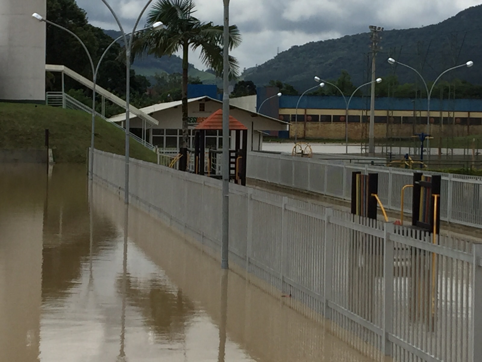 Imagem 1870 no node 3864