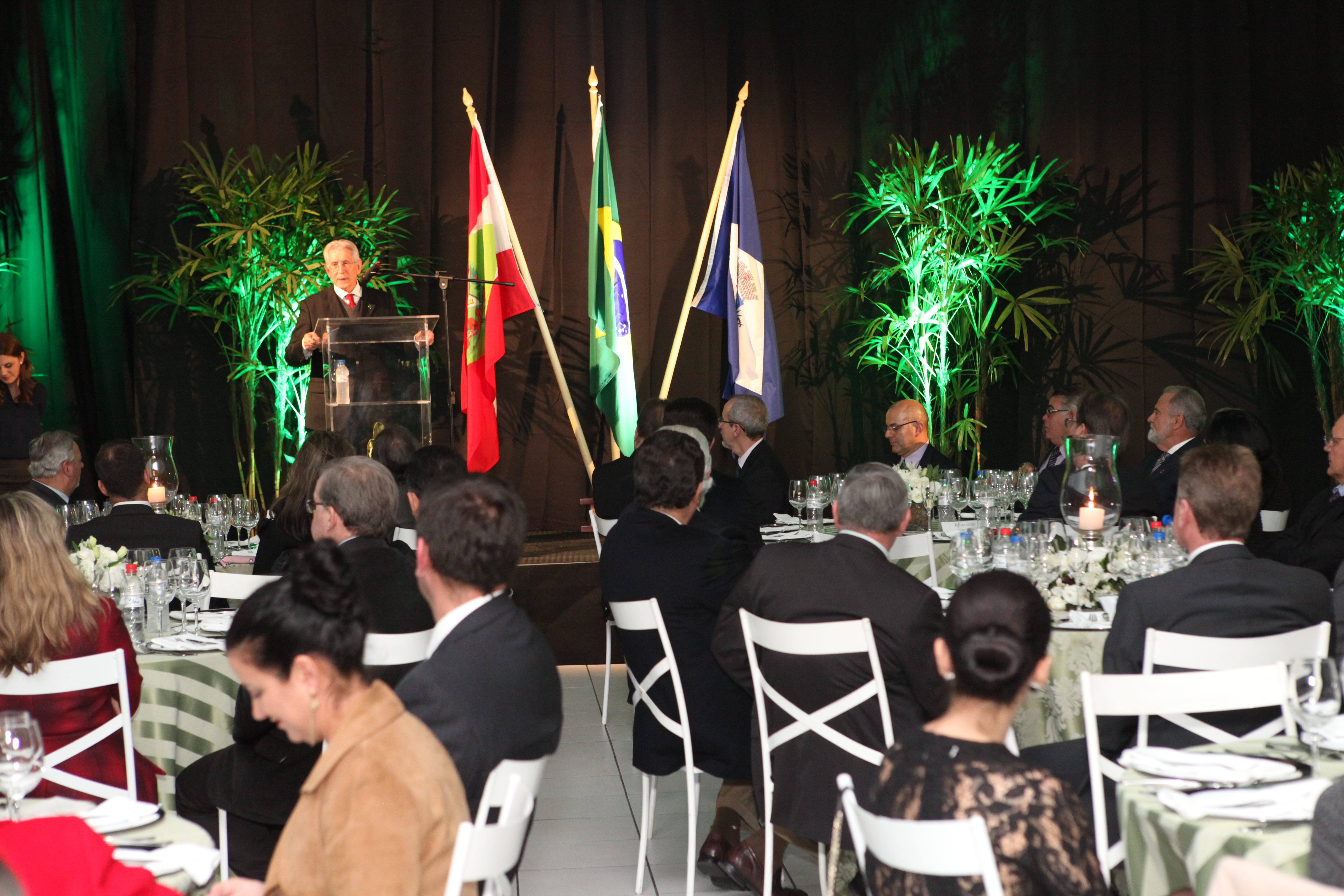 Imagem 2703 no node 4761