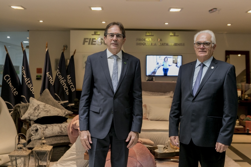 Aguiar (e) e Altenburg no Espaço Indústria. Foto: Fernando Willadino