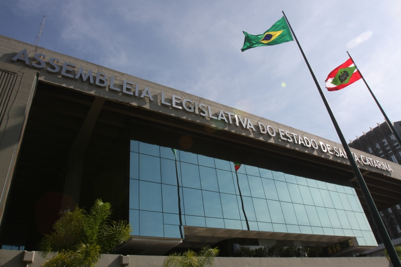 FIESC reitera necessidade de reforma da previdência estadual com economia efetiva