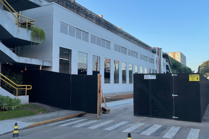 Obras em andamento na unidade de Joinville (foto: divulgação Nidec)