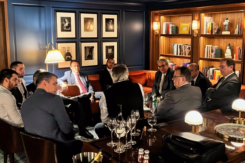 Encontro com o cônsul-geral do Brasil em Boston (foto: Fábio Amador)