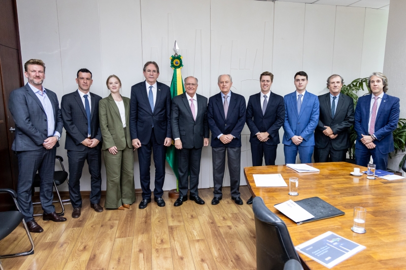 Em encontro com Alckmin, FIESC defende negociações com EUA, sem retaliação