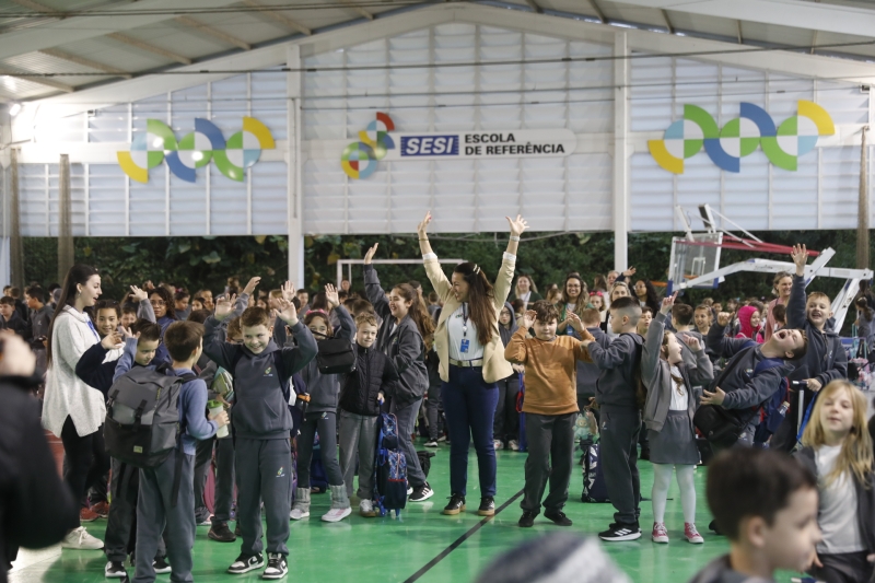 Quadra é usada para prática de esportes e eventos especiais